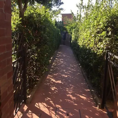La Dogana . Nyaraló Siena